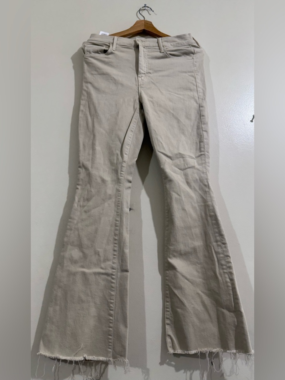 MOTHER Light Cream Wide-Leg Flare Jeans
